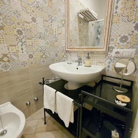 Palazzo Spasiano - Center 4*